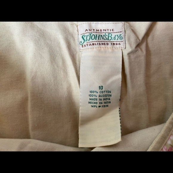 EUC St Johnson bay floral skirt - Picture 9 of 9